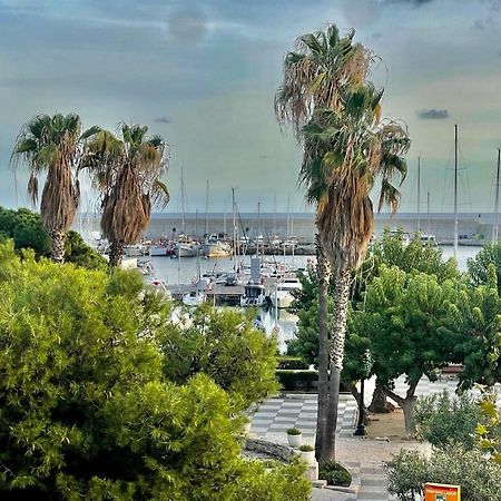 Seahomes Vacations - Nautic Maritime Apt Blanes Buitenkant foto