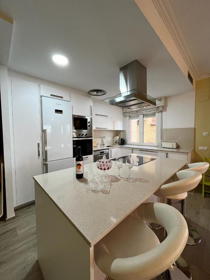Seahomes Vacations - Nautic Maritime Apt Blanes Buitenkant foto