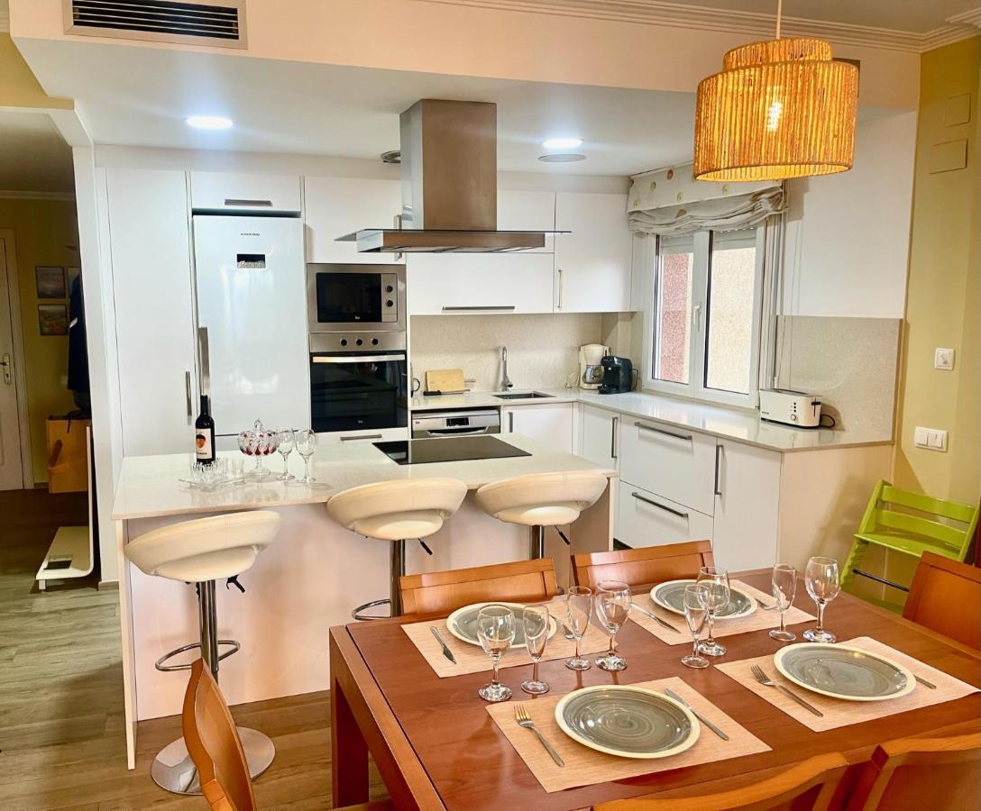 Seahomes Vacations - Nautic Maritime Apt Blanes Buitenkant foto